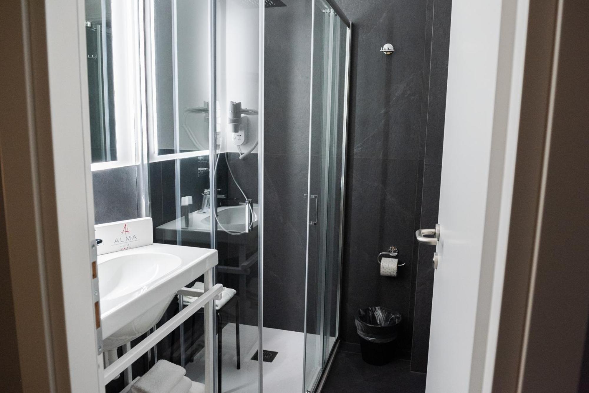 Alma Hotel Palermo Dış mekan fotoğraf